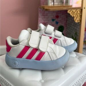 adidas Kids White and Pink Sneakers
